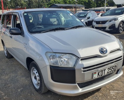 2019 Toyota probox