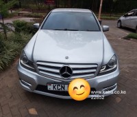 mercedess-benz-c200-small-3