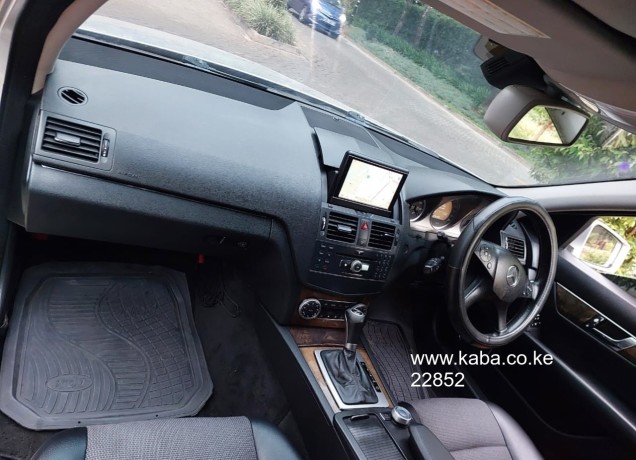 mercedess-benz-c200-big-4