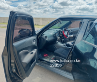 clean-nissan-juke-small-6