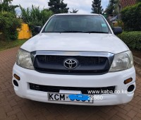 2010-toyota-single-cab-for-sale-small-0