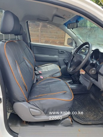 2010-toyota-single-cab-for-sale-big-5