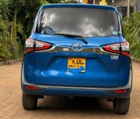 2016-toyota-sienta-for-sale-small-3