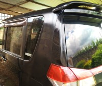 2012-mitsubishi-delica-d2-small-1
