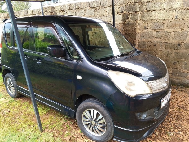 2012-mitsubishi-delica-d2-big-7
