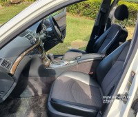 2003-mercedes-benz-e320-series-small-5