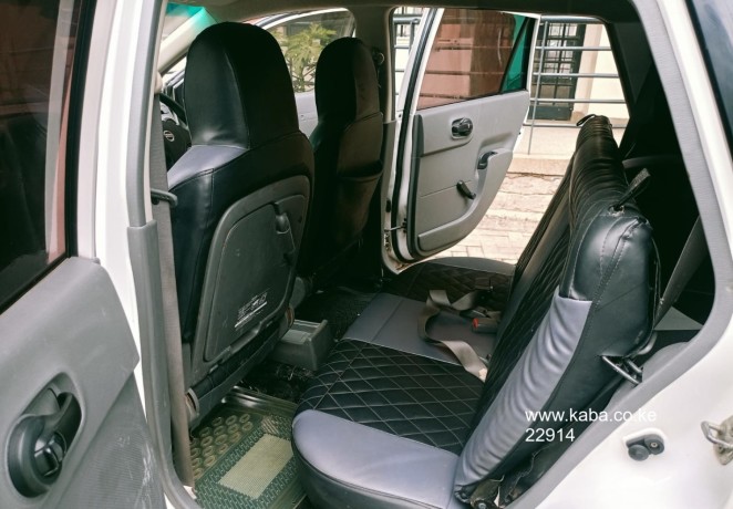 2011-nissan-advan-for-sale-big-6