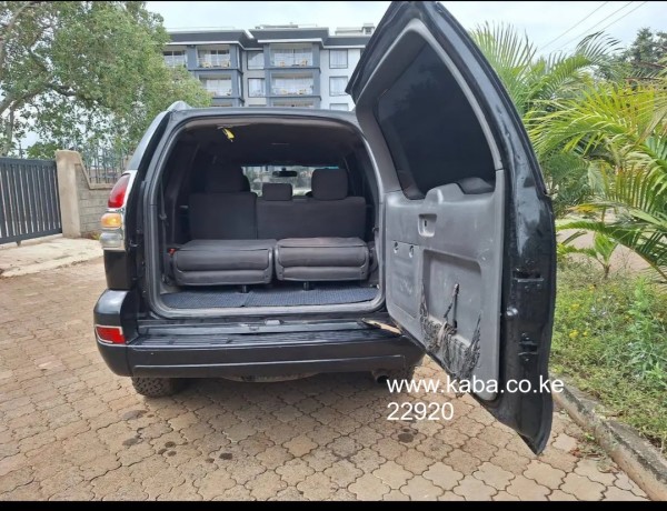 recently-serviced-landcruiser-j120-up-for-grabs-at-a-great-price-big-4