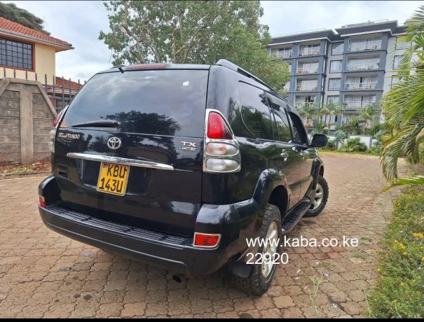 recently-serviced-landcruiser-j120-up-for-grabs-at-a-great-price-big-6