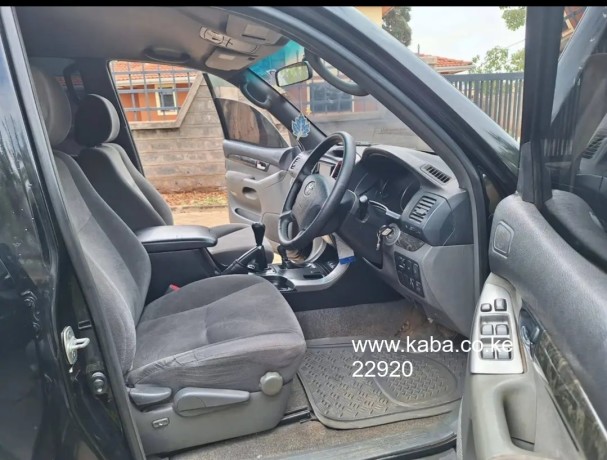 recently-serviced-landcruiser-j120-up-for-grabs-at-a-great-price-big-3