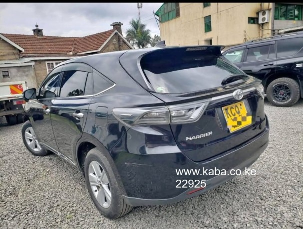 toyota-harrier-at-great-price-big-0