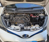 2015-toyota-vitz-for-sale-small-5