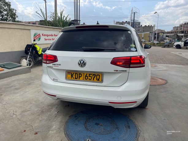 volkswagen-passat-big-8