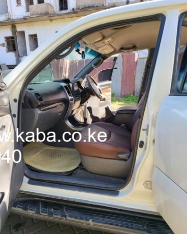 2006-toyota-prado-tx-big-7