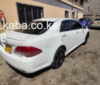 2008-toyota-crown-small-2