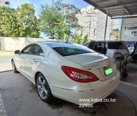 mercedes-cls350-up-for-grabswell-maintained-and-in-great-condition-small-7