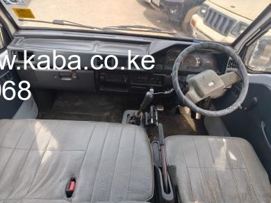 1999-mitsubishi-l300-big-2