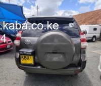 2014-toyota-landcruiser-prado-small-6
