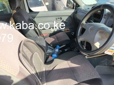 2002-nissan-harbody-doublecab-big-3