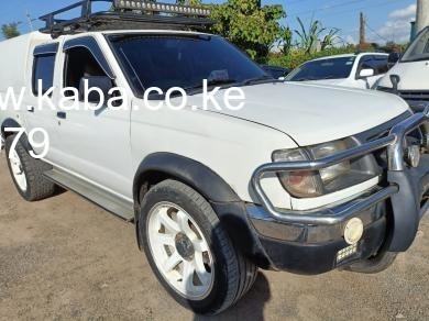 2002-nissan-harbody-doublecab-big-0