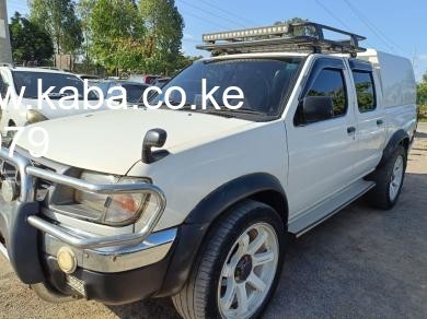 2002-nissan-harbody-doublecab-big-1