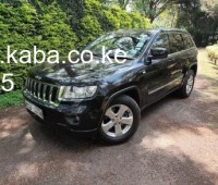 2012-jeep-grand-cherokee-small-0