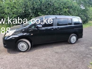 2006-toyota-isis-big-6