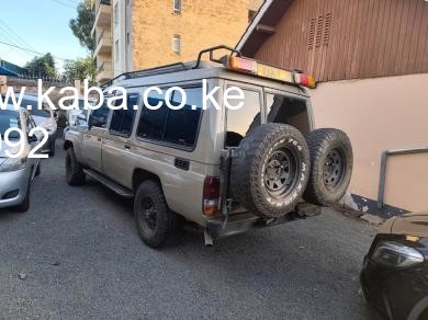 1991-toyota-landcruiser-tours-fj75-big-2