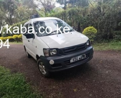 2005 Toyota Townace KBU
