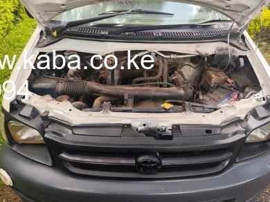 2005-toyota-townace-kbu-big-4
