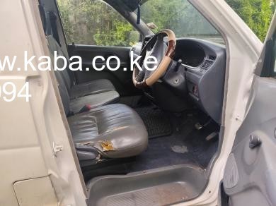 2005-toyota-townace-kbu-big-3
