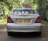 2005-mercedes-benz-c200-small-6