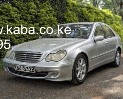 2005 Mercedes-Benz C200