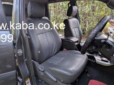 2005-toyota-landcruiser-prado-big-6
