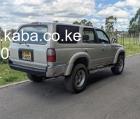 toyota-hillux-sur-small-1