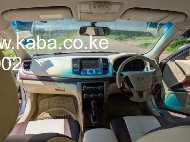 2009-nissan-teana-big-4