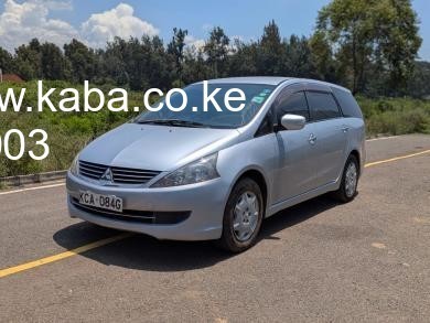 2007-mitsubishi-grandis-big-1