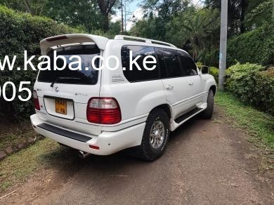 2000-lexus-lx470-v8-big-2