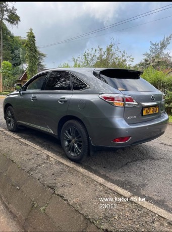 buy-and-drive-lexus-rx-powerful-and-reliable-big-6