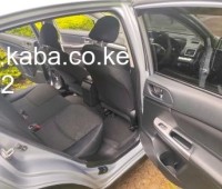 2015-subaru-xv-hybrid-small-1