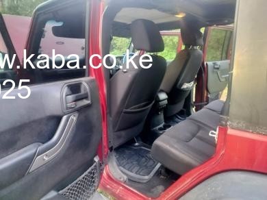 2013-kdt-jeep-wrangler-sahara-big-4
