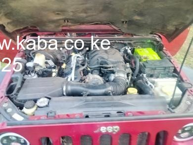 2013-kdt-jeep-wrangler-sahara-big-6