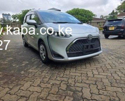 2019/11 Toyota SIENTA