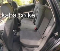 2005-volkswagen-polo-small-4