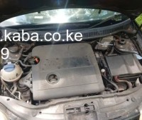 2005-volkswagen-polo-small-6