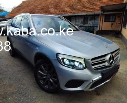 Mercedes Benz GLC250