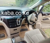 nissan-elgrand-small-2