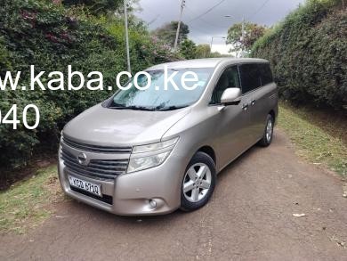 nissan-elgrand-big-0
