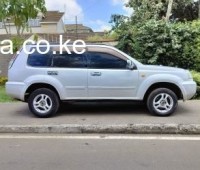 nissan-xtrail-small-4