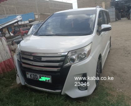 2014 TOYOTA NOAH NON HYBRID FOR SALE